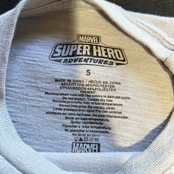 MARVEL SPIDER-MAN KID BOY YOUTH SHORT SLEEVE SHIRT - Picture 3 of 3